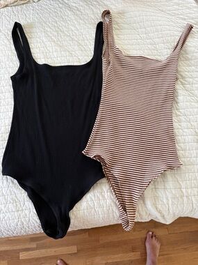 2 Reformation square neck bodysuits medium